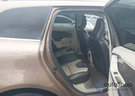 2013 Volvo Xc60 T6 from USA, damaged, VIN YV4902DZ7D2433978